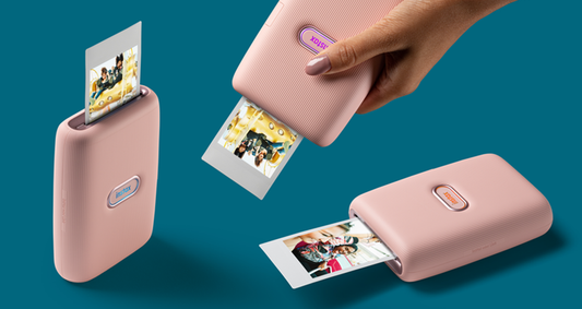 Relive all your friend’s memories with Instax Mini Link