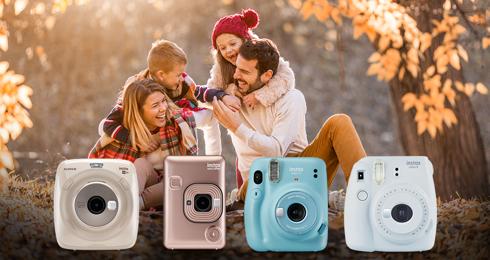 With Instax, freeze the perfect memories with your loved ones!